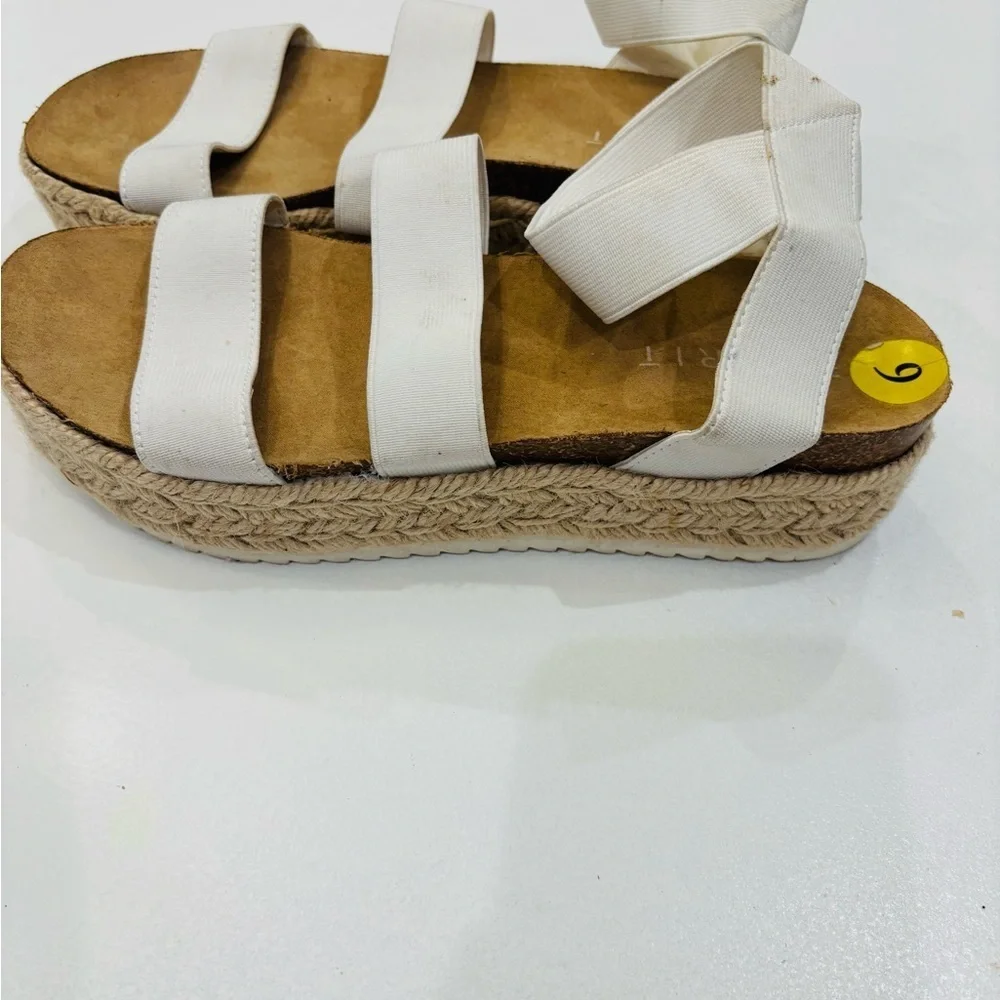 Esprit Women's Cream Espadrille Sandals with elastic ankle straps size 9
